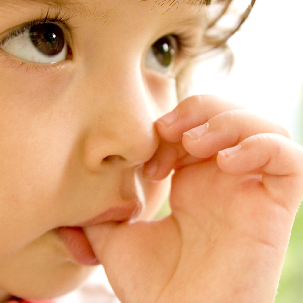 child sucking thumb
